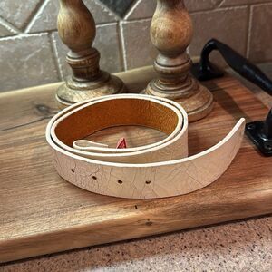 Bill Adler Design Textured Beige/Tan Leather Belt without Buckle - 34